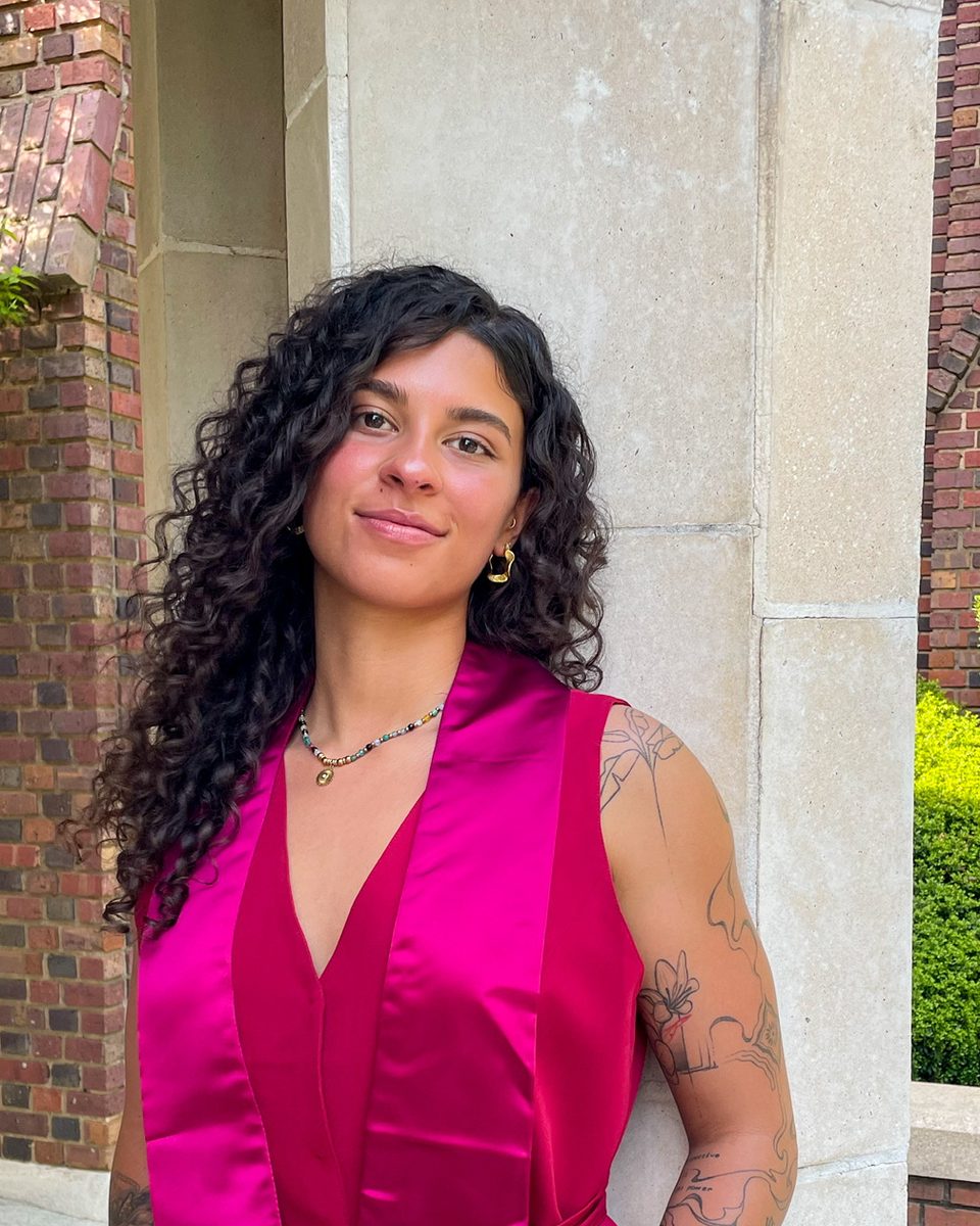 Portrait of Vivien Becker Peralta, founder of VIBECK
